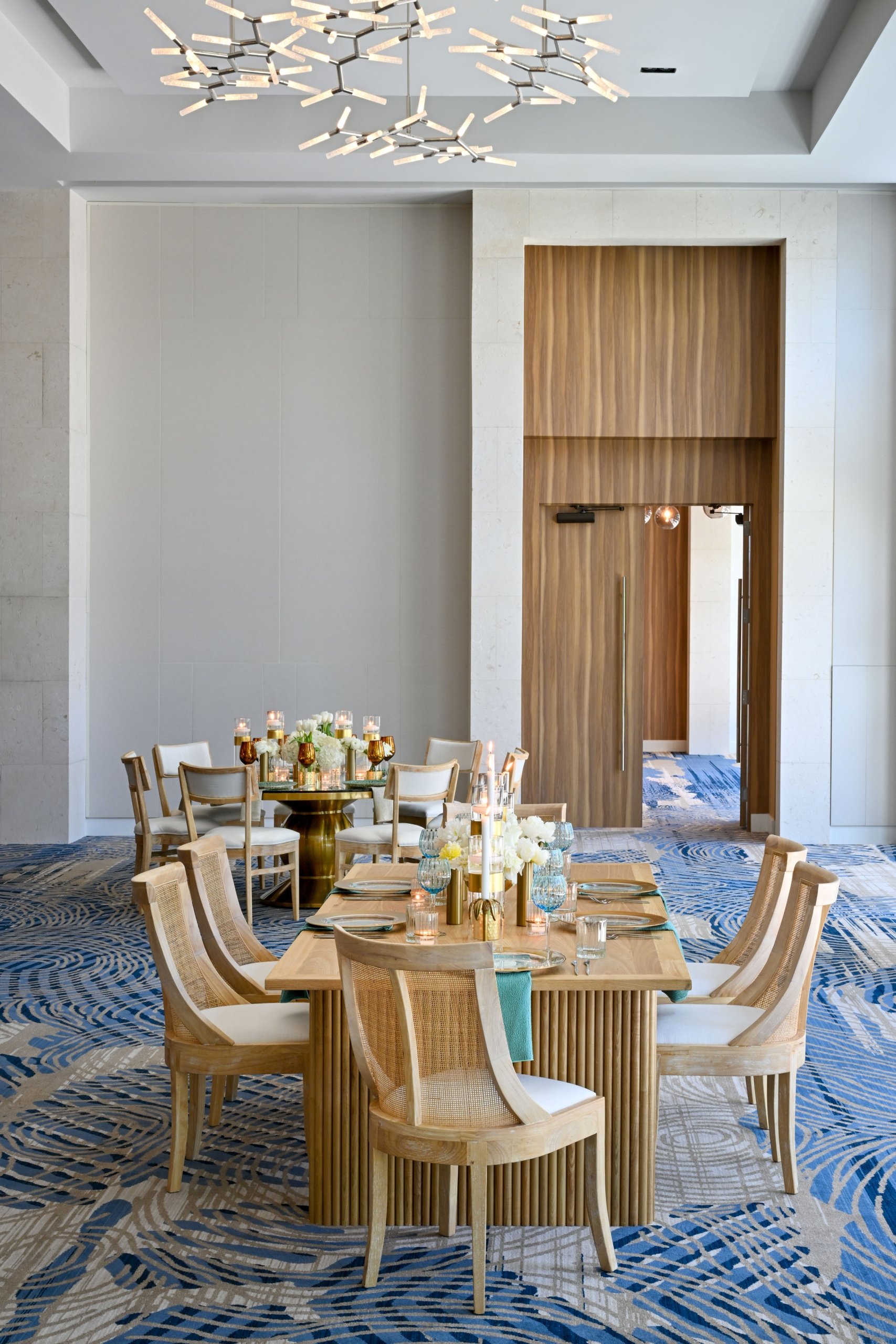 A table setting for an event in the Hibiscus venue at Amrit Ocean Resort.