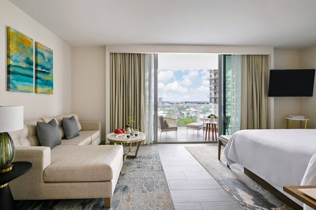 Junior Suite King at Amrit Ocean Resort