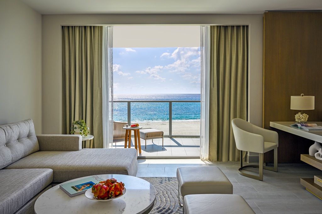 Jr suite king room at Amrit Ocean Resort