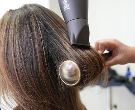 Women's Blow Out & Style